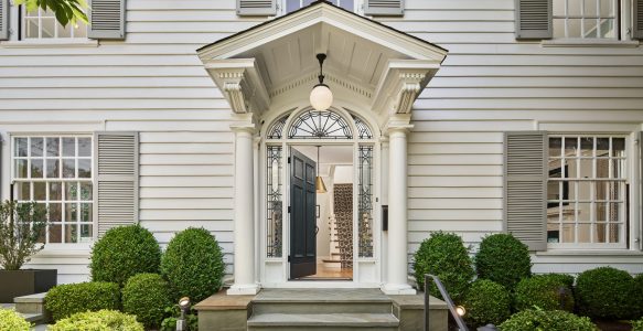 Elegant 1918 Colonial in Portland Heights
