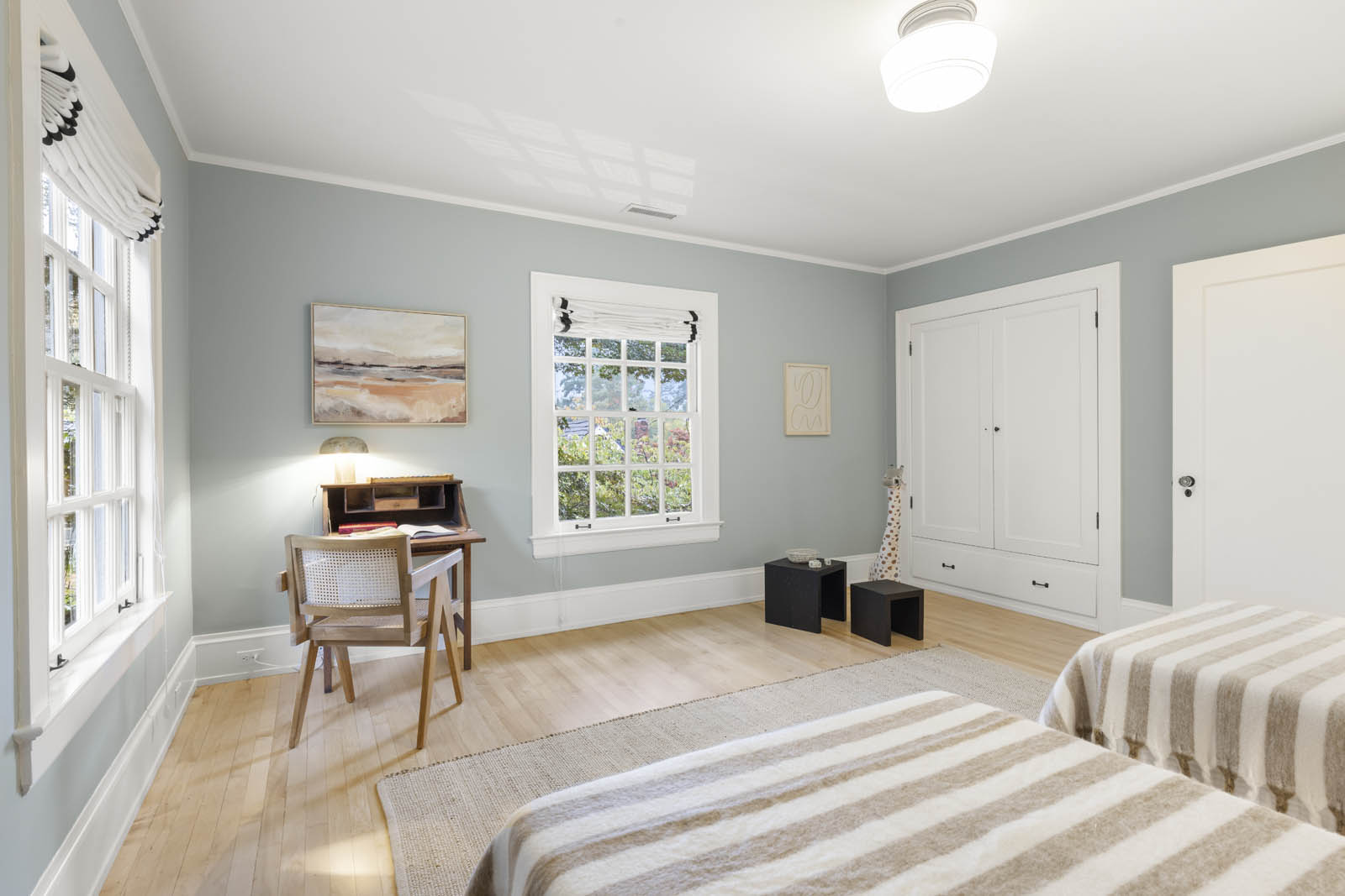 107-2228 SW 21st-11s